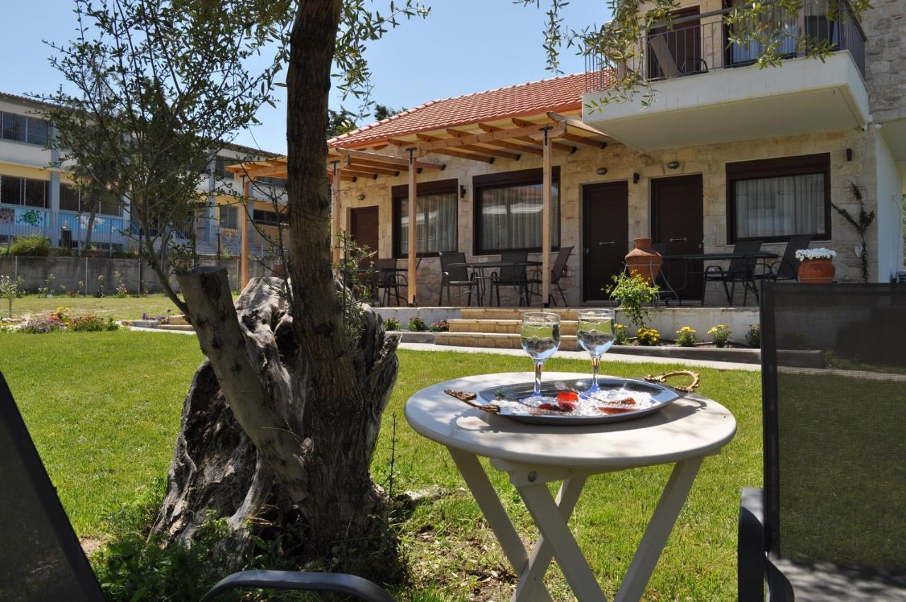 Agrielia Apartments Pefkochori Exterior foto